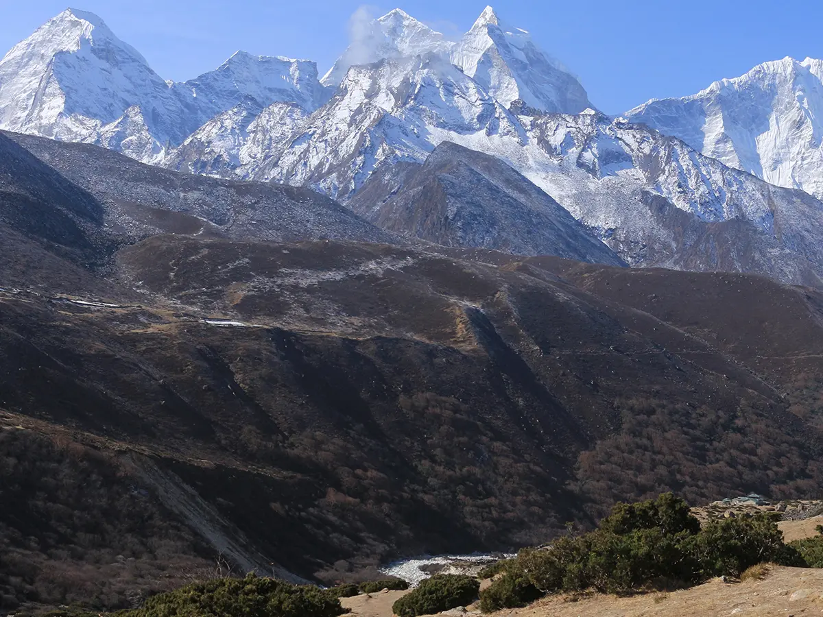 Everest Comfort Trek: A Luxurious Himalayan Journey with Panoramic Views