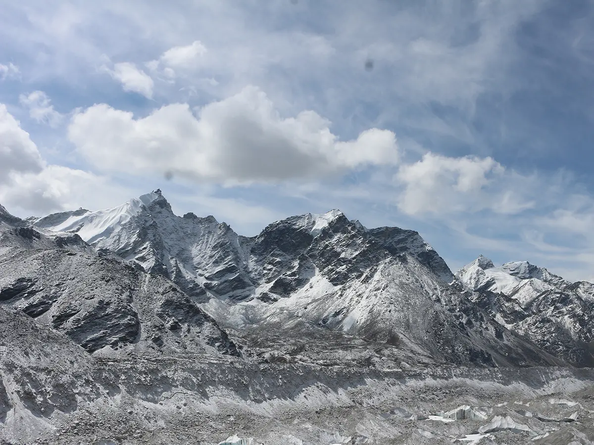Luxury Everest Base Camp Trek with Helicopter Return: A Premium Himalayan Adventure